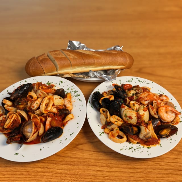Zuppa De Pesce (Entree).
